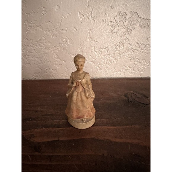 Martha Washington Figurine Sebastian Miniatures P W Baston Vintage - Picture 1 of 1
